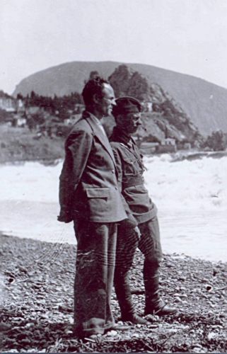 4-vyaznikovy-mikh-i-petr-gurzuf-1939g