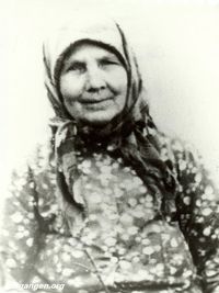 Ветохина Александра Капидоновна — Ветохина Александра Капидоновна, одна воспитывала 7 детей, муж, став руководящим партийным работником, бросил их. 1960-е года. Фото из архива Ханбековой Анны.