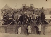Сибирская железная дорога в Курганском уезде — Постройка моста через Тобол в Кургане, 1898 год. Фотограф Кочешев. Фото предоставлено Евгением Гордеевым (Екатеринбург).