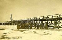 Строительство моста через р. Стырь. 1916г. — Фотографии Михаила Яковлевича Черепанова времен Первой мировой войны.