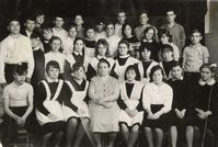 1966. Куртамышская средняя школа. Классный руководитель Клавдия Петровна Талызина — Из архива Николая Борисовича Павлова.