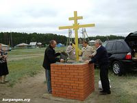 Село Межборное. Закладка храма-4 — Фото Михаила Суханова. Июль 2009.