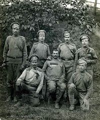 Группа солдат. 1916г. — Фотографии Михаила Яковлевича Черепанова времен Первой мировой войны.