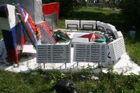 Село Прилогино Лебяжьевского района Курганской области — Мемориал, посвященный погибшим на фронтах Великой Отечественной войны. Фото Владимира Шевцова, 2022 год.