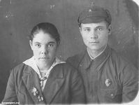 Киселев  Павел  Степанович с женой  Евдокией  Михайловной — Фото из домашнего архива Пушкарева Николая (Курган).