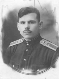 Андреев  Николай  Андреевич — Андреев Николай Андреевич, участник ВОВ, уроженец Мокроусовского района, пилот, окончил Качинскую школу летчиков. Фото из домашнего архива Пушкарева Николая (Курган).