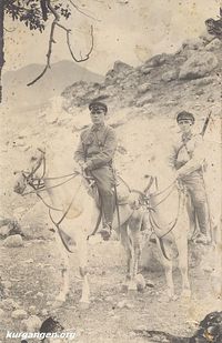 1930 год — Александр Петрович Казанцев, уроженец д. Степной Куртамышского района. В 1928 - 1931 гг. служил в Туркестане в армии. Надпись на обороте: «На память Троше от Казанцева Александра Петровича. Погранотряд, Туркмения, 1930г., январь. Фото из архива В.Т. Серкова (г. Курган).