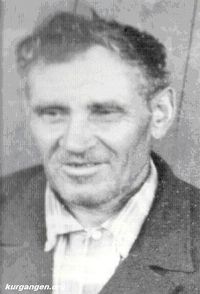Кузнецов Михаил  Степанович — Кузнецов Михайл Степанович 1925 года рождения, уроженец д.Сладчанка Мехонского района Курганской области. На фронт был призван в 1942 году, воевал на Дальнем Востоке, рядовой. Был награжден Орденом Отечественной войны 2 степени, медалями «За победу над Германией», медалью Жукова. Умер в 2003 году.