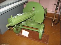 Мокроусово. В краеведческом музее — Военное снаряжение времен гражданской войны. Пулемет "Максим". Фото Николая Павлова, 24.04.2010.
