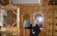 Город Шадринск. Спасо-Преображенский собор-17 — Настоятель храма, священник Владимир Карелин. Фото Владимира Шевцова, 2010 год.