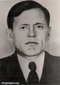 Рукавишников Николай Константинович — Рукавишников Николай Константинович, 1923 года  рождения. В 1941 году  ушел на фронт. Воевал на Ленинградском фронте в звании младшего лейтенанта. В 1943 году был  тяжело ранен, и поэтому демобилизован. Награжден Орденом Красной Звезды, медалями «За отвагу», «За победу над Германией», медалью Жукова. Умер 2001 году.