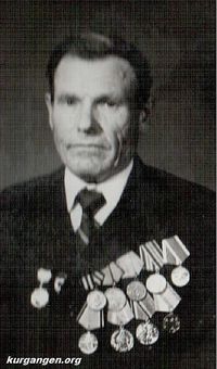 Шабашов Павел Александрович  — Шабашов Павел Александрович 1920 г. рожд. На фронт призван в марте 1942 г. Все время был на передовой. 7 гв. танковый корпус был прорывным. Находясь во взводе разведки, часто приходилось сталкиваться с врагом. Воевал на 3-м Белорусском, 1-м Украинском фронтах, в Польше, Чехословакии, Германии. Сначала был рядовым, затем старшиной. Трижды был ранен. Награжден медалями «За освобождении Праги», «За взятие Берлина», «За взятие Бреслау», «За победу Германией», Орденом Отечественной войны 2 ст. Умер в 1984 г.