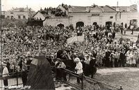 Город Катайск — Митинг.