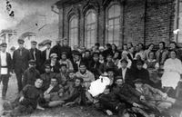 Село Воскресенское (Кировского) района. Учительская конференция, 1927 год — Из фонда музея Кировской школы Мишкинского района Курганской области.