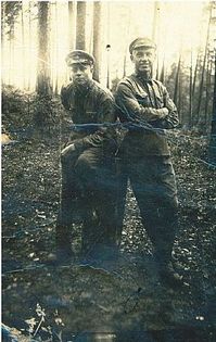 1932.07.16 — Вязников Петр Георгиевич (слева), г. Витебск, артдивизион.